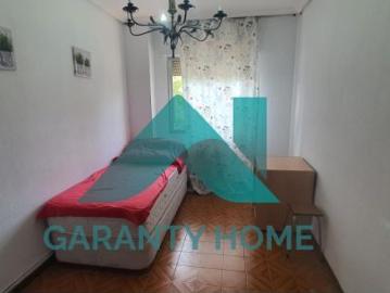 ¡SE ALQUILA PISO EN ZONA HERNÁN CORTÉS! ?️✨