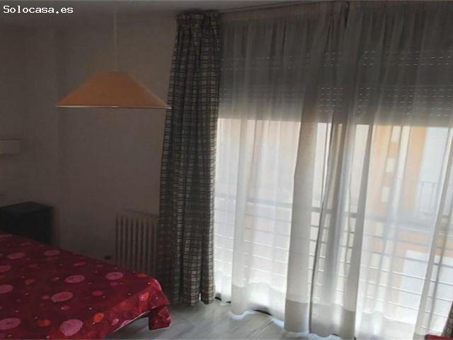 SE ALQUILA PISO IDEAL PARA ESTUDIANTES PISO 1 DORMITORIO EN EL CENTRO CALLE MORAL DE LA MAGDALENA