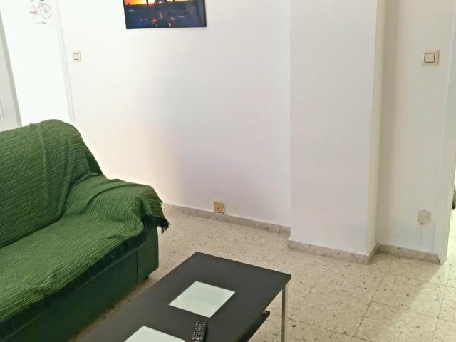 SE ALQUILA PISO PARA ESTUDIANTES