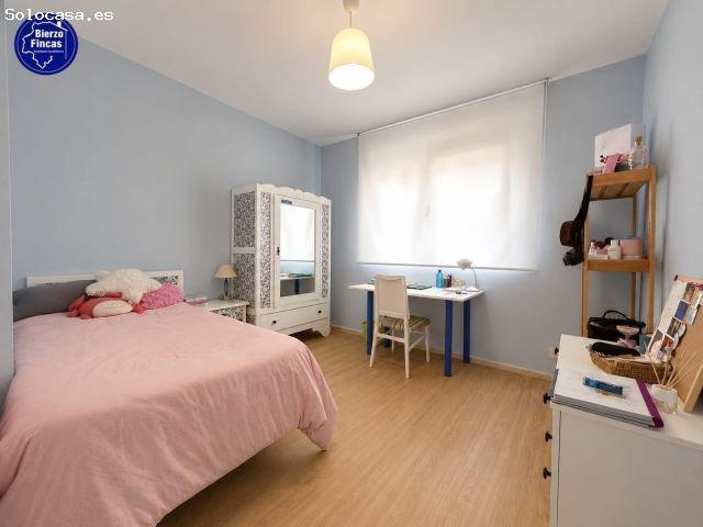 ?SE ALQUILA PISO PARA ESTUDIANTES EN LA ZONA ALTA DE PONFERRADA ?