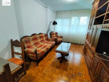 Se alquila piso PARA ESTUDIANTES. Sarvivienda