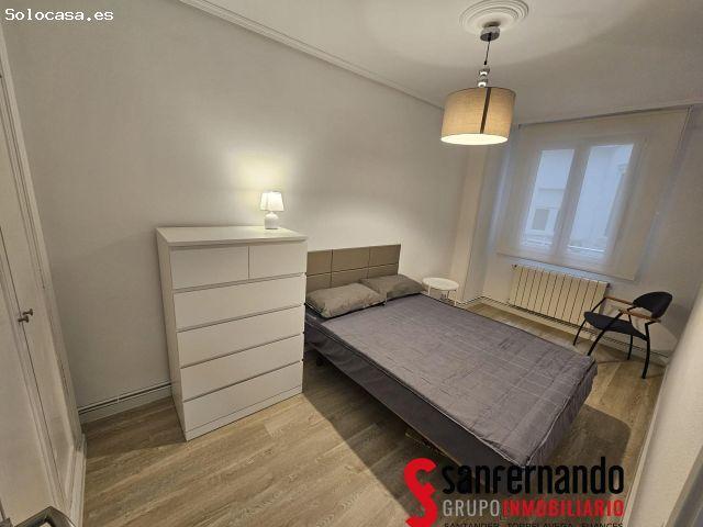 Se alquila piso PARA MIR de tres habitaciones, baño y aseo