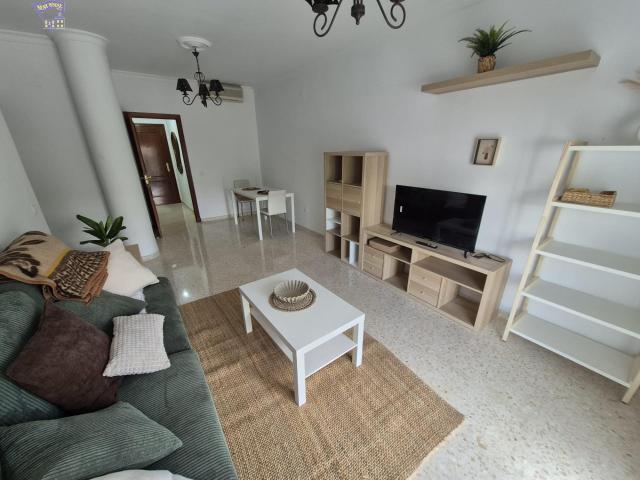 SE ALQUILA PISO EN ZONA CERCANO A VOY VOY EN ARCOS DE LA FRONTERA