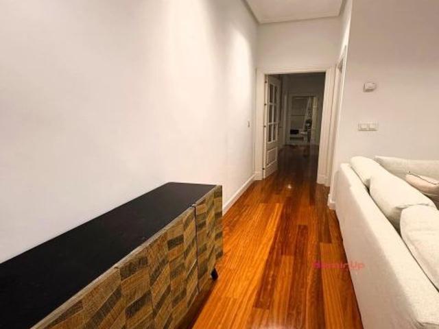 Se Alquila Piso Reformado de 2 Dormitorios y 2 baños en Zona Zabalburu Diputación