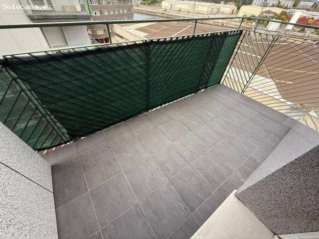 Se alquila preciosa vivienda con vistas a la ría en la ciudad de Bilbao