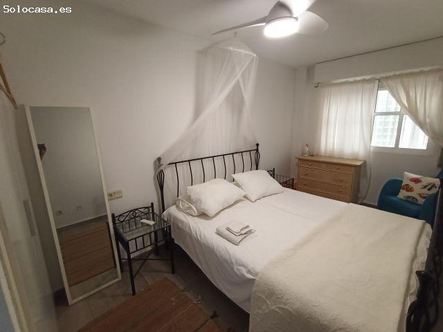 Se alquila precioso apartamento en primera línea de playa – Los Locos, Torrevieja