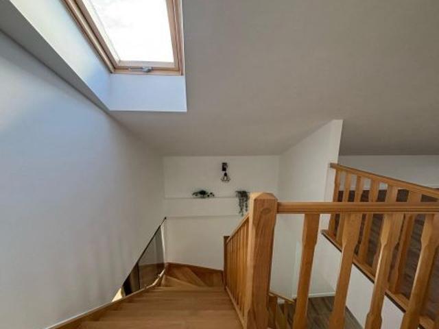 SE ALQUILA PRECIOSO DUPLEX EN CACABELOS