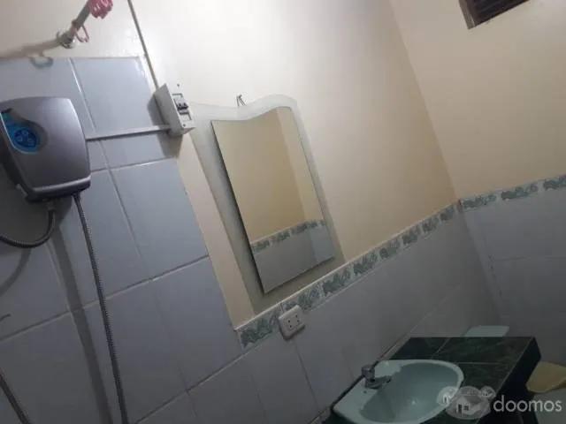 ¡Se alquila primer piso de casa para empresa!