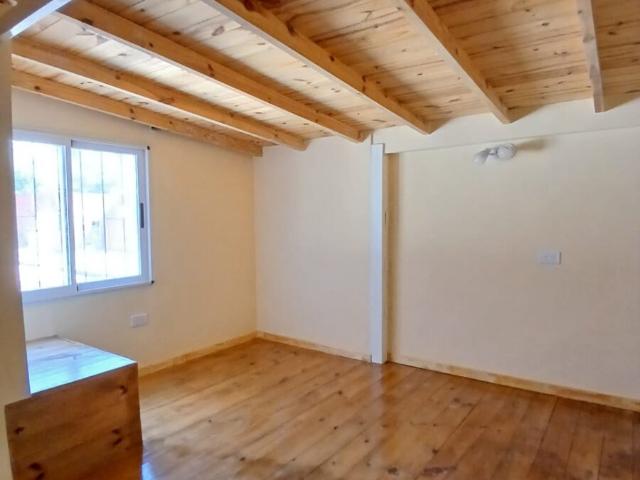 Se alquila un departamento de 2 ambientes a nuevo Parque Patricios