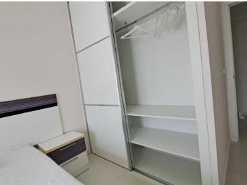 SE ALQUILA UN PISO EN LA PRIMERA LÍNEA DE PONIENTE, BENIDORM
