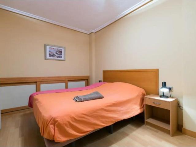 Se Alquila Vivienda de 2 Dormitorios en Zona Deusto