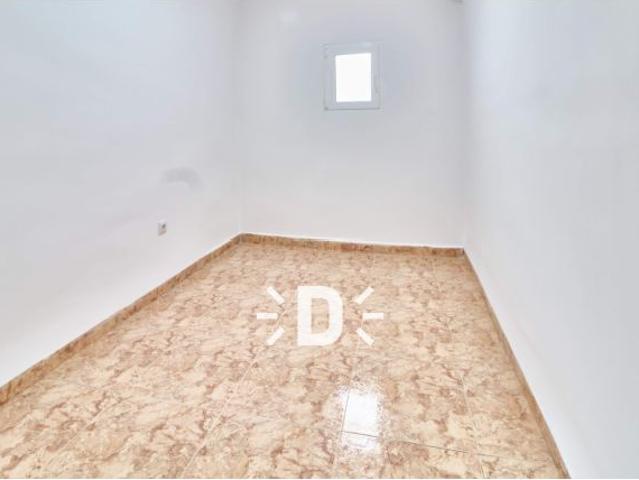SE ALQUILA VIVIENDA EN BENETUSSER