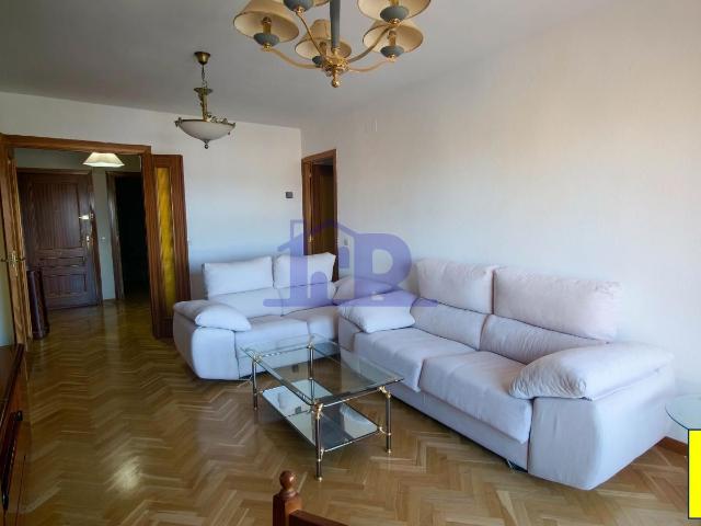 SE ALQUILA 4 HABITACIONES EN PLAZA DE LA U Piso en alquiler en Cuenca CARRETERA VALENCIA