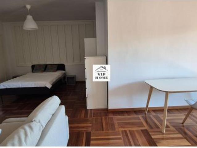 Se alquilan habitaciones