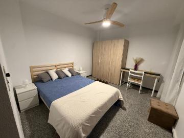 SE ALQUILAN HABITACIONES EN EL CENTRO DE NOVELDA ALICANTE