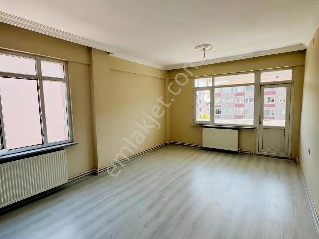 Se&as Exclusıve: Bandırma Paşakent Mahallesinde Kiralık Daire