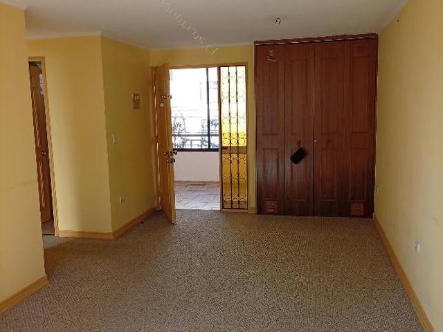 Se arrienda amplio departamento centro de viña