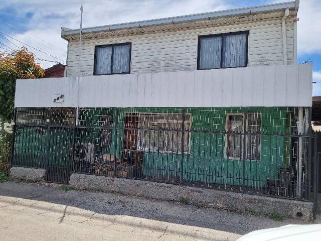 Se arrienda amplia casa en villa ciudades de Chile