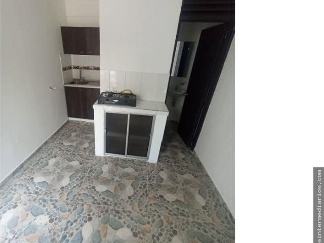 Se arrienda aparta estudio en Malhabar