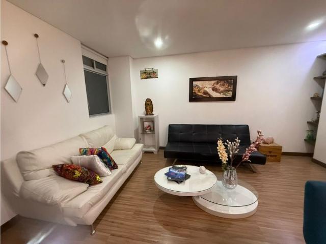 SE ARRIENDA APARTAESTUDIO AMOBLADO EN FUNDADORES