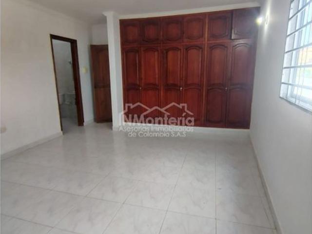 SE ARRIENDA APARTAESTUDIO EN ZONA CENTRO DE MONTERIA