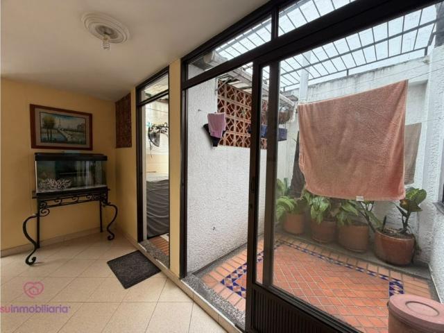 Se Arrienda Apartamento uso Mixto en Laureles