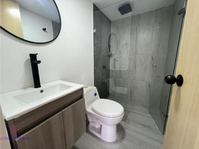 Se Arrienda Apartamento a Estrenar en la Unidad Vistaverde