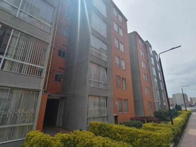 SE ARRIENDA APARTAMENTO CIUDAD VERDE CONJUNTO ALMENDRO CERCA SAN MATEO TERREROS SOACHA