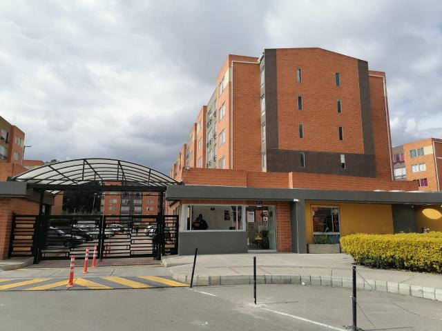 SE ARRIENDA APARTAMENTO CONJUNTO ASTROMELIA 2 CIUDAD VERDE SOACHA