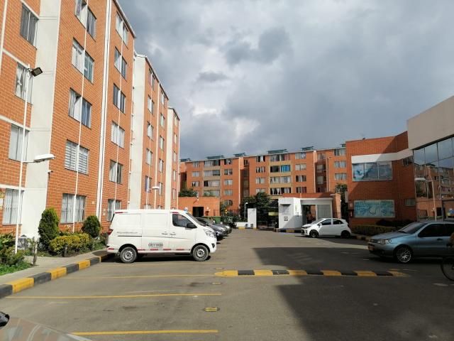 SE ARRIENDA APARTAMENTO CONJUNTO LIRIO CIUDAD VERDE CERCA A SAN MATEO TERREROS SOACHA