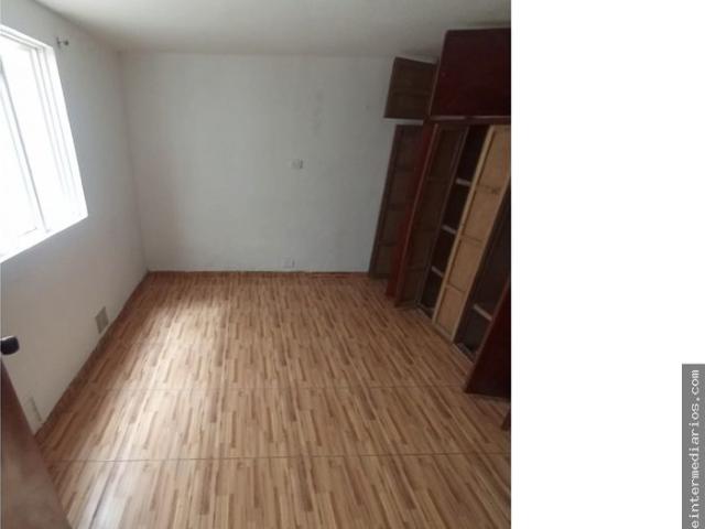 SE ARRIENDA APARTAMENTO EN CAMPO HERMOSO