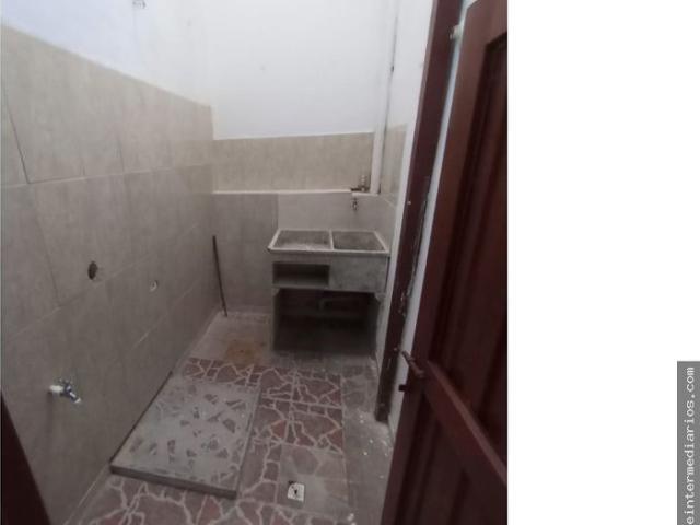 SE ARRIENDA APARTAMENTO EN CERVANTES