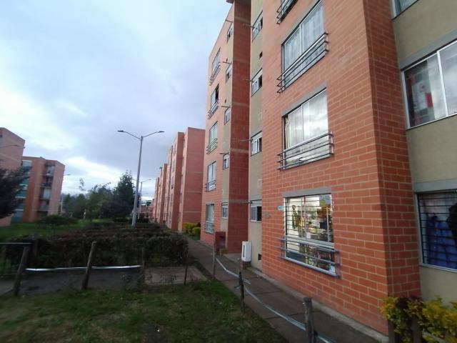 SE ARRIENDA APARTAMENTO EN SIBATE BARRIO RESERVA 12