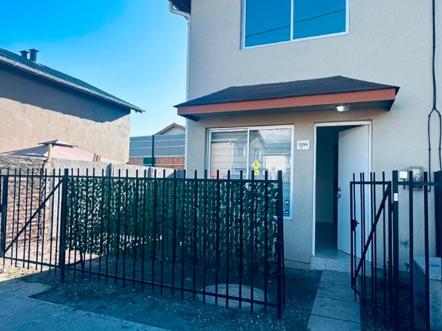 Se arrienda casa nueva en Colina, 3HAB 1B 2E, MSC