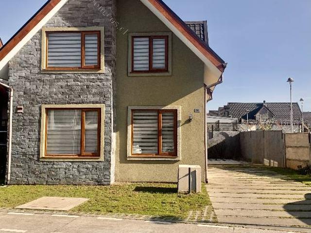 se arrienda casa amoblada 4D Brisas del Sol Concepción