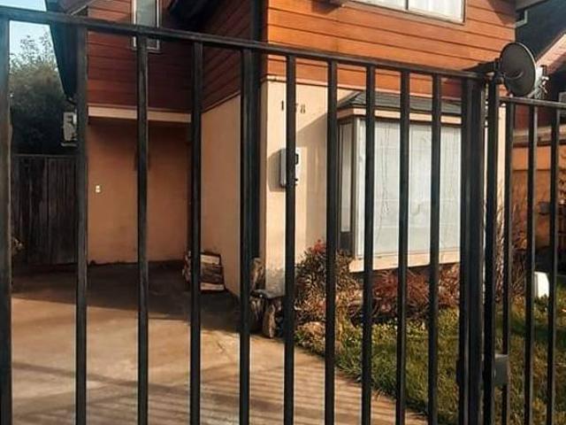 Se arrienda casa amplia en Parque Sor Vicenta