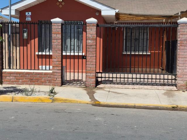 Se arrienda casa año corrido – Portal San Ramón Oriente, Coquimbo
