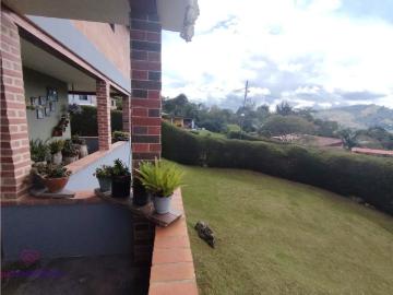 Se Arrienda Casa Campestre en el Alto de Virgen