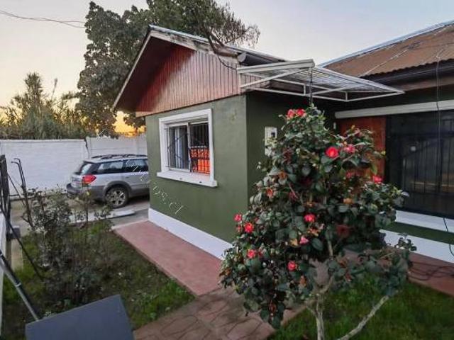 SE ARRIENDA CASA CERCANA AL CENTRO DE CURICÓ