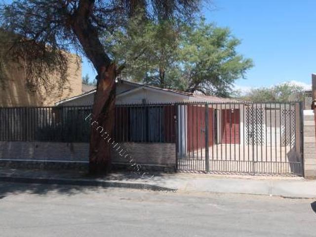 Se arrienda Casa con Piscina