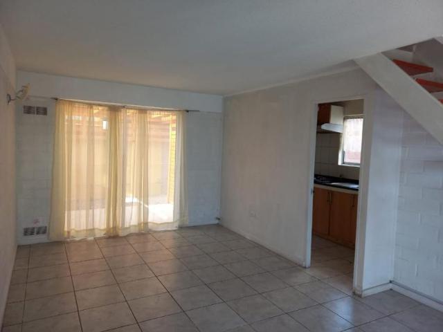 SE ARRIENDA Casa condominio en La Cruz