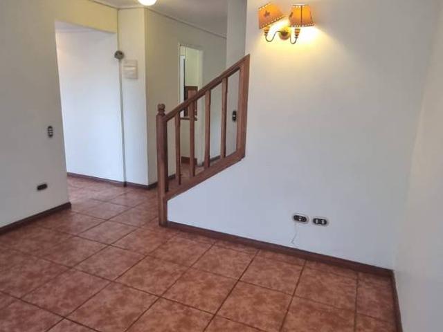 Se Arrienda Casa Dentro De Condominio En Sector Norte