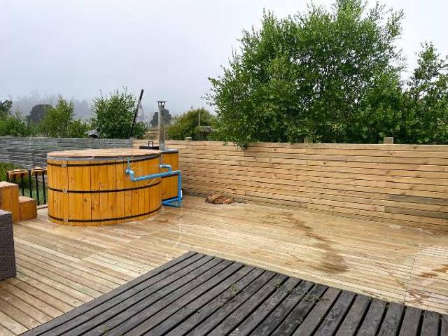SE ARRIENDA CASA DOS PISOS AÑO CORRIDO