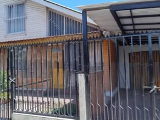 Se arrienda casa en Maipú