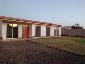 Casa en arriendo en Región de Arica y Parinacota - Estacionamiento