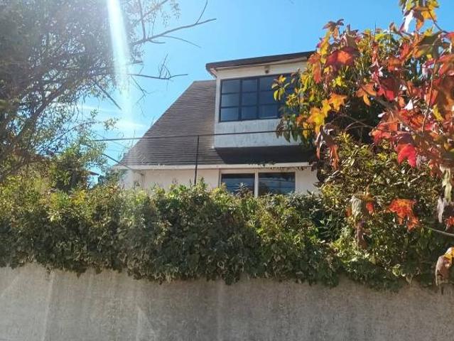 Se arrienda casa en Algarrobo