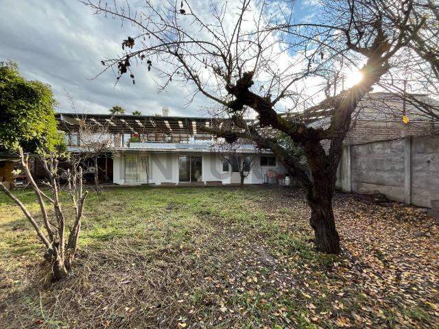 Se arrienda casa en Buin