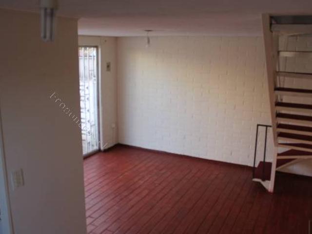 SE ARRIENDA CASA EN CONDOMINIO