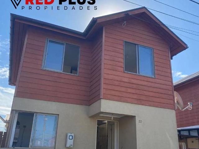 Se Arrienda Casa en Condominio Los Notros