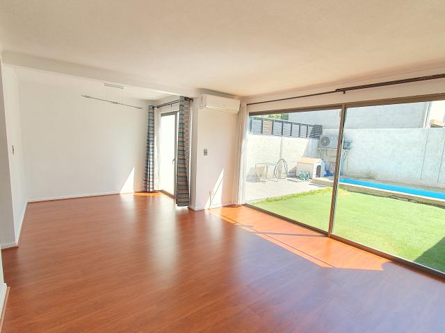 Se arrienda casa en condominio La Florida